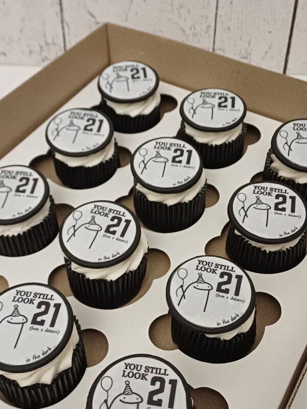 20251004_062100 Cupcakes with Edible Prints
