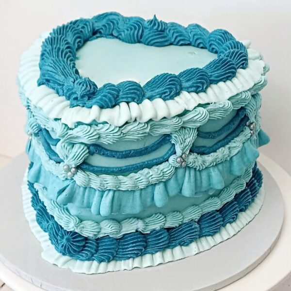 FB_IMG_1764680039532 Vintage Heart Cake